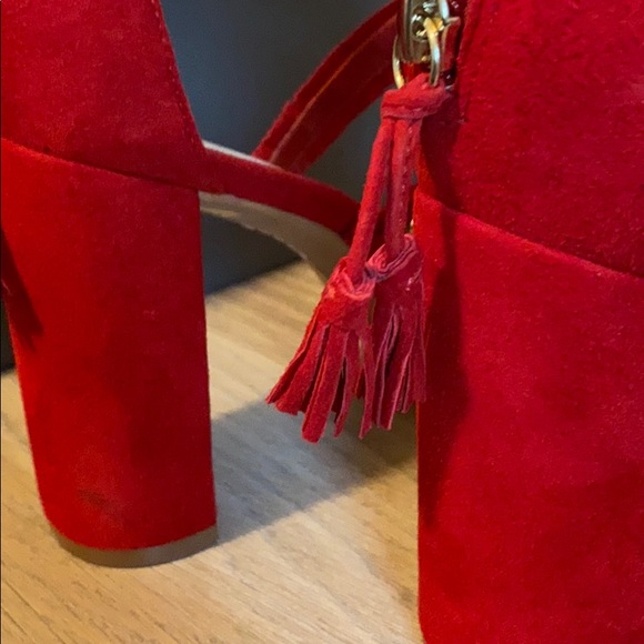 Vince Camuto Heels - Picture 7 of 11